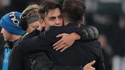 Paulo Dybala y Diego Simeone durante un encuentro de Champions.