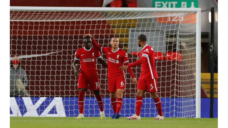 Jugadores del Liverpool durante un encuentro de la Premier League.