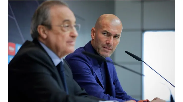 Florentino Pérez y Zinedine Zidane durante un acto con Real Madrid.