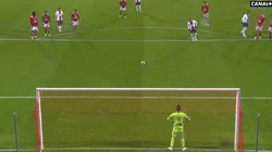 El increíble penal de Neymar.