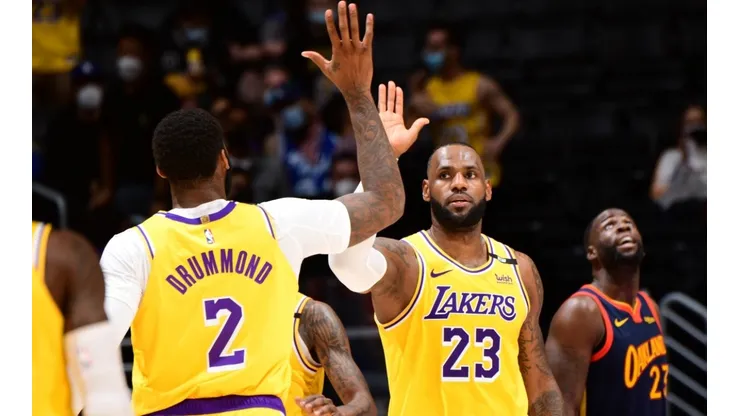 Andre Drummond y LeBron James