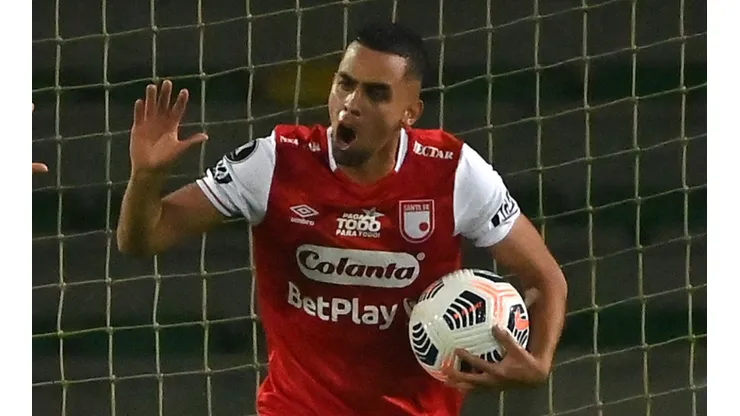 Daniel Giraldo, volante de Santa Fe