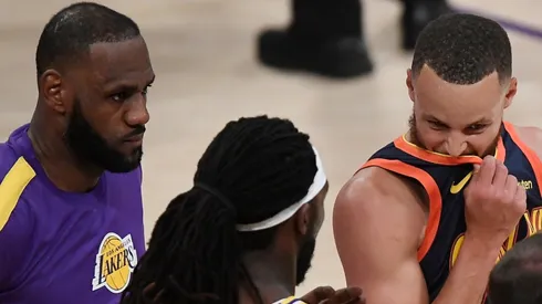 LeBron James y Stephen Curry en el Play In