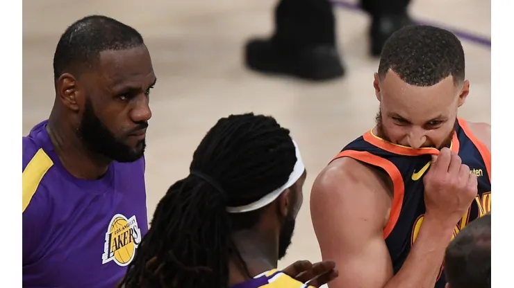 LeBron James y Stephen Curry en el Play In