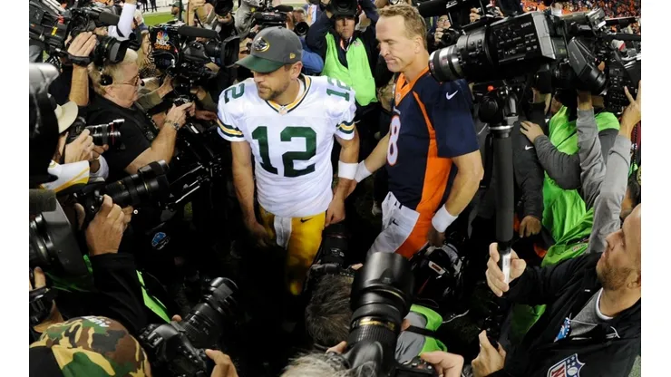 Aaron Rodgers y Peyton Manning
