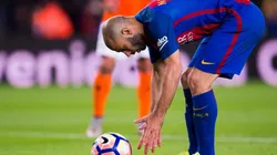 Javier Mascherano durante un encuentro con Barcelona.