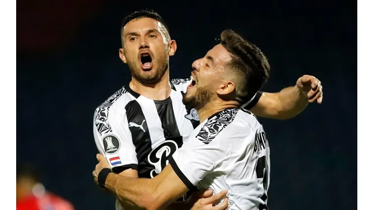 Libertad es casi campeón en Paraguay.