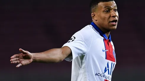 Kylian Mbappé durante un encuentro de Champions con PSG.