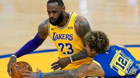 LeBron James y Kelly Oubre Jr