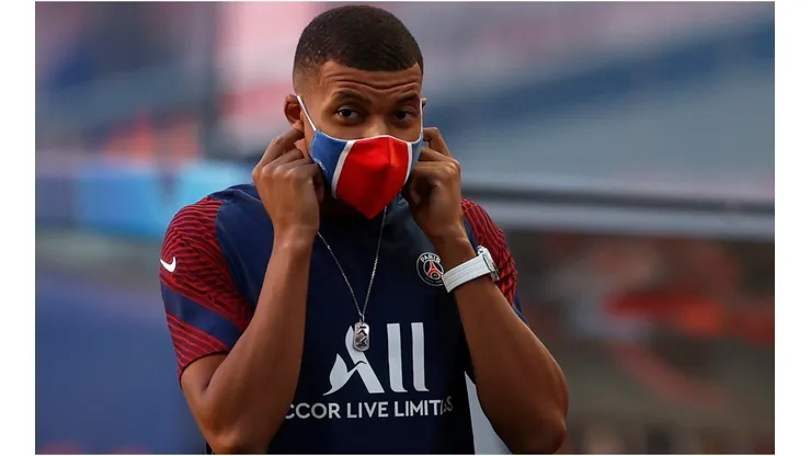 Kylian Mbappé durante un encuentro con PSG.