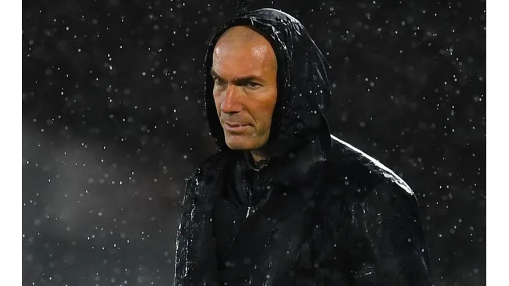 Zinedine Zidane durante un encuentro con Real Madrid.