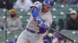 Terrible: Estrella de LA Dodgers se fractura la mano tras un pelotazo