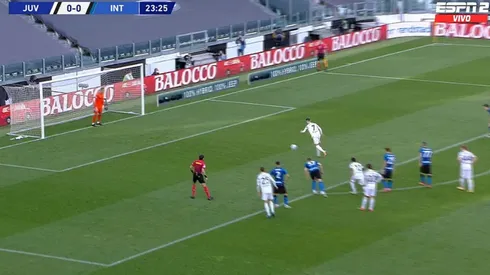 Video: ni errando un penal deja de hacer goles Cristiano Ronaldo