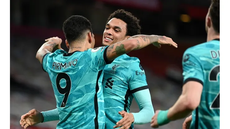 Liverpool le ganó al United en Old Trafford y sueña con la Champions