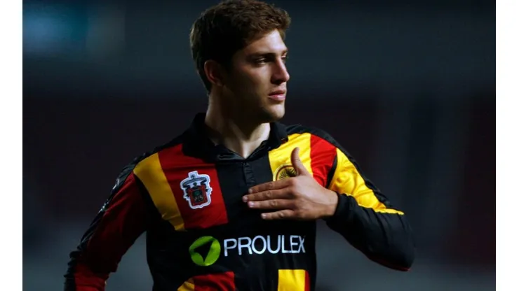 Eial Strahman durante un encuentro con Leones Negros.