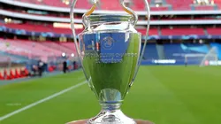 Trofeo de la UEFA Champions League.