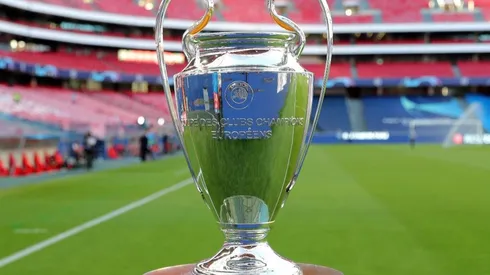 Trofeo de la UEFA Champions League.