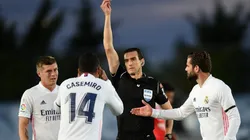 Protestas de los jugadores de Real Madrid ante Sevilla