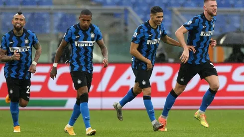 Arturo Vidal, Ashley Young, Achraf Hakimi y Milan Skriniar