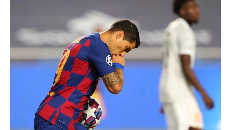 Luis Suárez celebrando uno de sus goles con Barcelona.