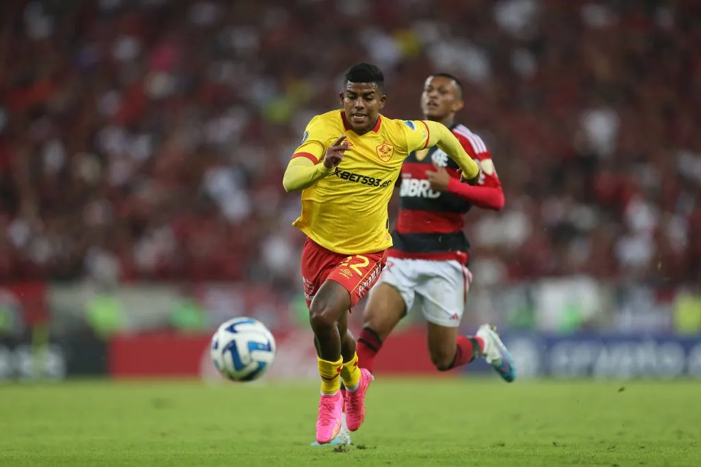Luis Cano, jugando con SD Aucas. Foto: IMAGO.