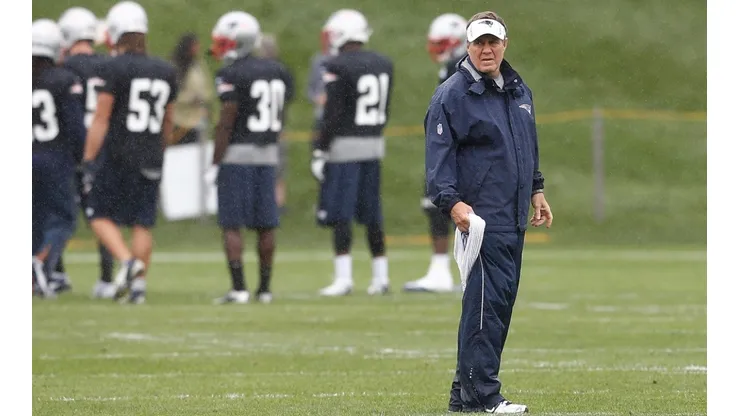 Bill Belichick en práctica de New England Patriots
