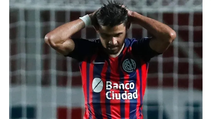 El gran nivel de Óscar no fue suficiente vs. 12 de Octubre