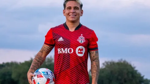 Yeferson Soteldo fue presentado en Toronto FC