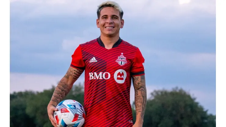 Yeferson Soteldo fue presentado en Toronto FC