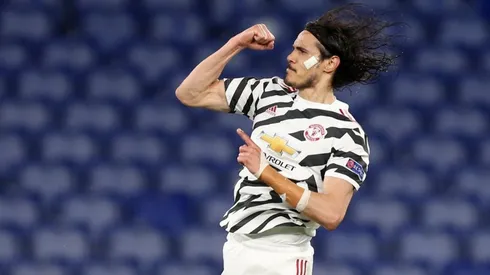 Edinson Cavani festeja uno de sus goles con el Manchester United.
