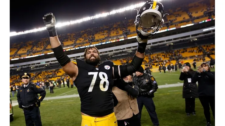 Alejandro Villanueva dejó Pittsburgh Steelers tras siete temporadas