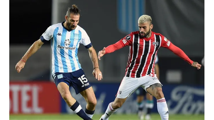 De 14 remates no entró ninguno: Racing fue más pero empató con São Paulo