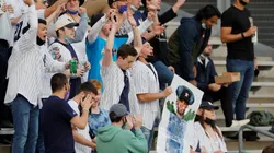 Recibimiento de fans de New York Yankees a Houston Astros