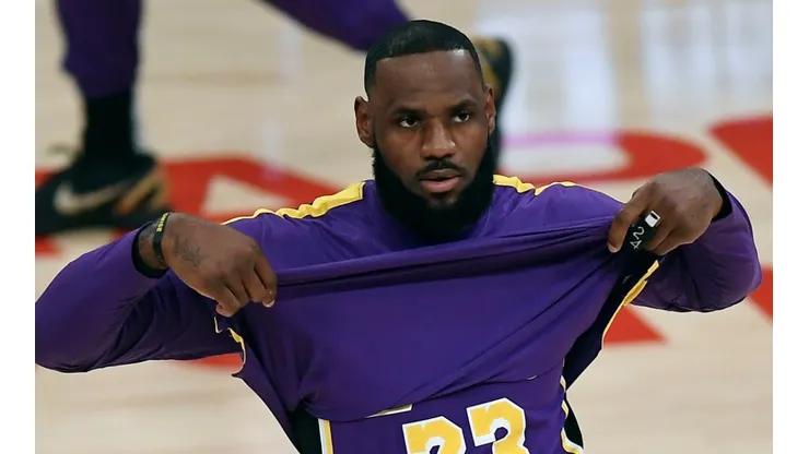 LeBron James, estrella de los Lakers