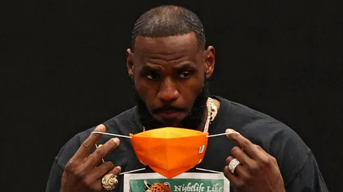 LeBron James en un juego de la NBA