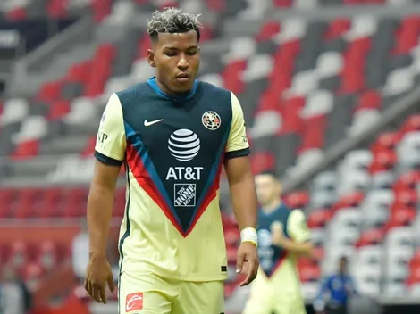 Otra vez: Roger Martínez, con impotencia por el arbitraje en Concachampions