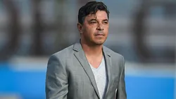 Se cruzó a Gallardo en la calle, metió foto y todos hablan del look del DT