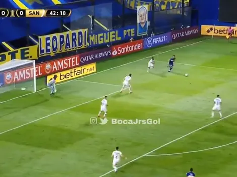 Si era gol había que pedirle perdón hasta 2030: el casi golazo de Pavón
