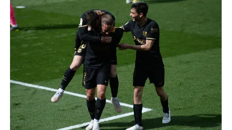 ¿Llevarnos mal, nosotros? El festejo de Messi con Griezmann del que hablan todos