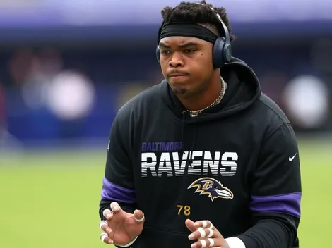 Celebra Patrick Mahomes: Kansas City Chiefs firma a tackleador estrella