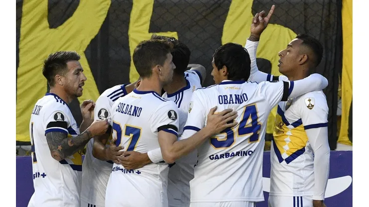 Novedades importantes para Boca: The Strongest echó a su DT