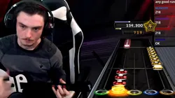 Streamer completa al 100% la canción más imposible del Guitar Hero