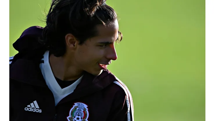 Diego Lainez obtendría el permiso para disputar los Juegos Olímpicos con el Tri.