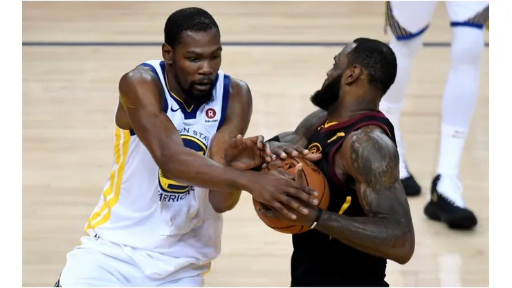 Kevin Durant y LeBron James, NBA