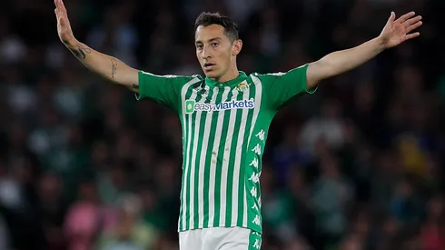 Andrés Guardado sumó 18 minutos en el Benito Villamarín
