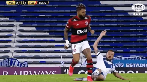 Mancuello entró y en dos minutos se fue expulsado por un planchazo criminal