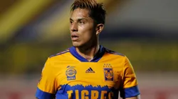 Carlos Salcedo, defensa de Tigres UANL.