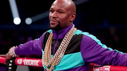 Mayweather preguntó dónde debería ser la pelea con Logan Paul.