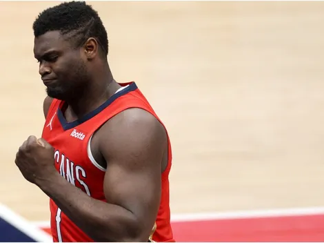 ¡Hermosos! Zion Williamson debuta con su primera línea de zapatos personalizados