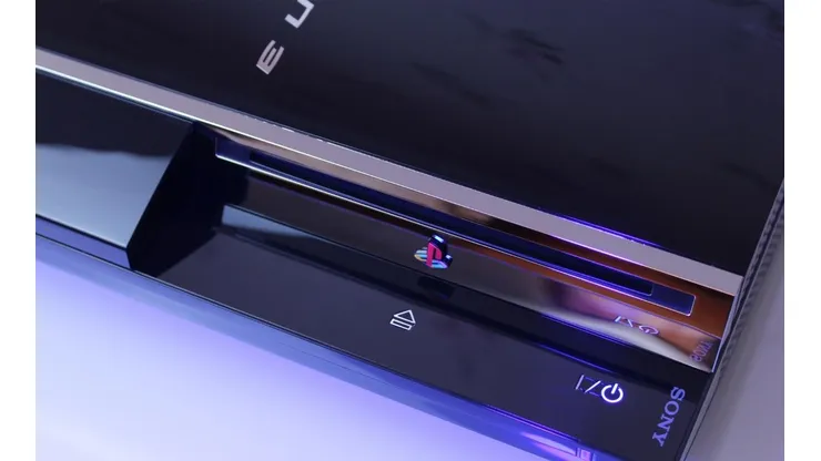 Sony se arrepiente y anuncia que no cerrará la tienda de PS3 y PS Vita